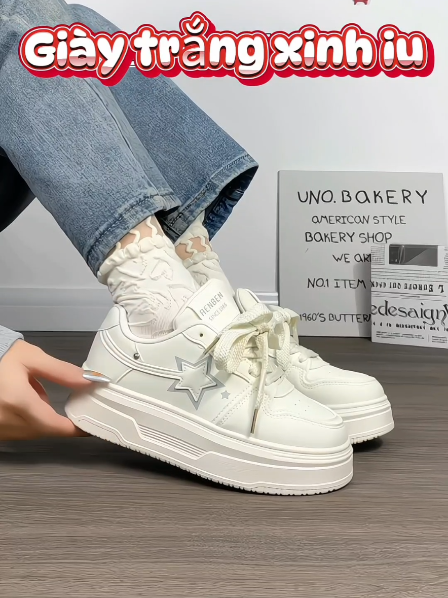 Giày thể thao trắng ngôi sao #giaynu #giaynuxinh #giaynuthoitrang #giaydep #giaydepnu #giaydepxinh #giaydepquangchau 