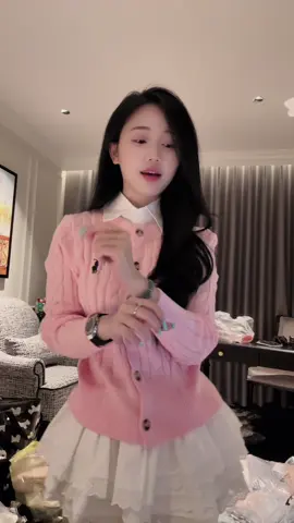 Em xinhh🥱#moingaymotoutfit #xhhhhhhhhhhhhhhhhhhhhhhh #xhtiktok #xh 