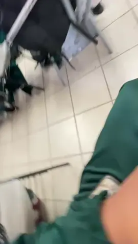 JAJAJA Se cambiaron la falda y el pantalón (me grabó desprevenida) #tiktokviral #secundaria #Vlog #viraltiktok #paratiiiiiiiiiiiiiiiiiiiiiiiiiiiiiii 