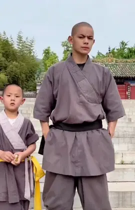 #秋风🕊️🤍 #shaolinyanheng  គួរអោយស្រលាញ់❤️🦋