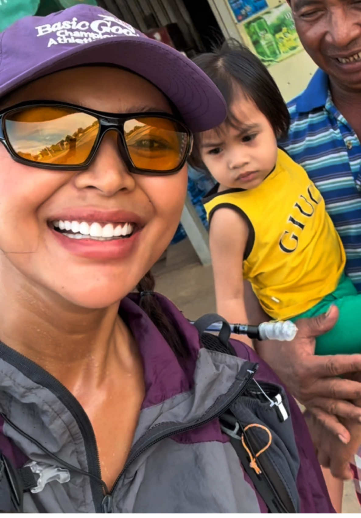 ក្មួយនៅក្រមុំពូ☺️😊#ដើរដោយក្តីសង្ឃឹមដើរដើម្បីទេសចរណ៍ #កុយអេនណា #KoyAnnaWalkingJourney #koyanna 