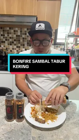 🔥 BONFIRE Sambal Tabur Kering – rahasia masakan jadi makin gurih dan pedas mantap! ✅ Dibuat dari bawang goreng pilihan dan rempah asli ✅ Rasa crispy, gurih, pedas, dan asin pas ✅ Praktis tinggal tabur di nasi, mie, camilan, hingga lauk ✅ Varian unik: Original, Teri, Jengkol, dan Cumi 👉 Cocok buat pecinta pedas yang suka sensasi kriuk! Buruan Dicekout Pembelian Ada di Bawa kiri Video Cek Harga kurang dari 30 Ribuan✅ Disclaimer harga dapat berubah ketika promo berakhir ‼️