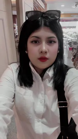 Shopping time#✌️✌️✌️✌️😎❤️❤️ #myanmartiktok🇲🇲2025 