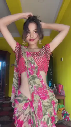 #sanu ko maya xaina hola ra😘