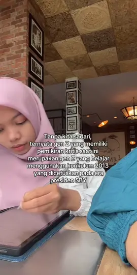Terima kasih bapak ibu guru. Kini bapak ibu sudah bisa memanen hasil kerja keras bapak ibu mengajar kami dulu.  Walaupun ini hanya salah satu faktornya, tapi pendidikan yang baik juga akan menghasilkan kualitas SDM yang baik pula dan pak SBY sudah membuktikannya ✨ #pendidikan #kurikulum #genZ #guru #indonesia🇮🇩 