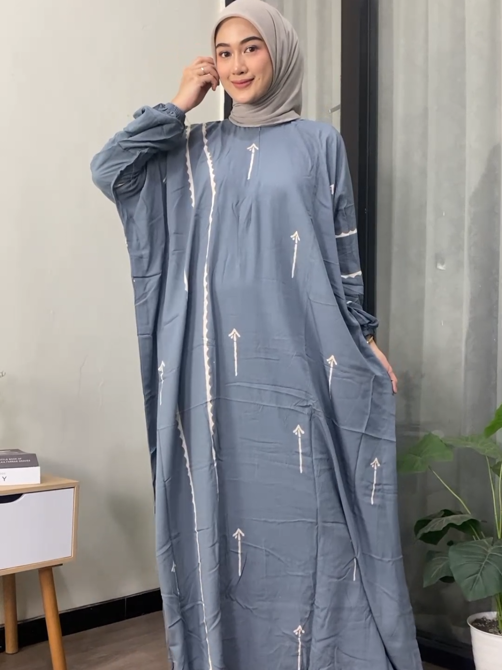 Kaftan Asmara Versi Warna Abu-abu Cantik 👍😘 #kaftan #kaftanviral #guncang99 #kaftantrending #fouryou @Tikungan Pojok Store 