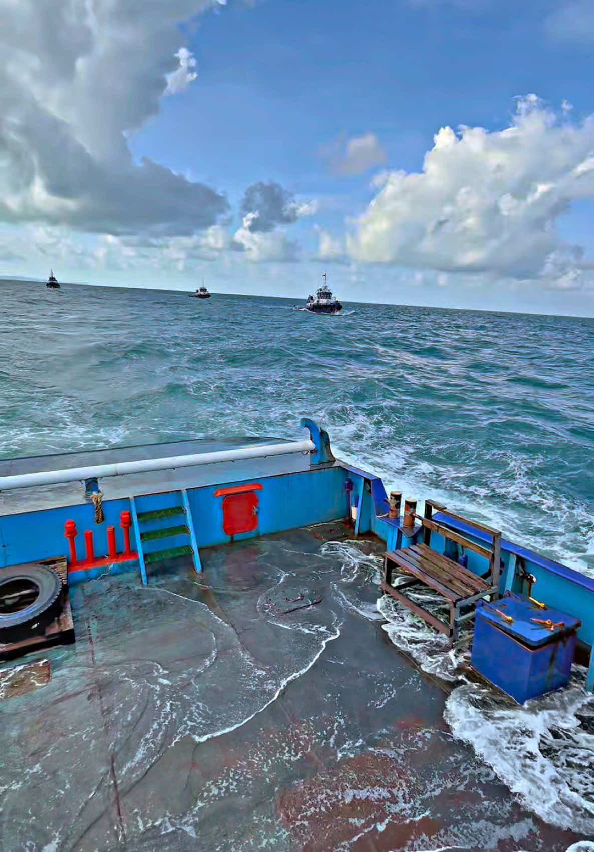 First time di tb long towing langsung di hajar ombak tanpa henti