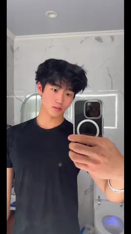 stairmaster is stupid 🙂‍↕️ #fyp #viral #foryoupage #xyzbca #asian