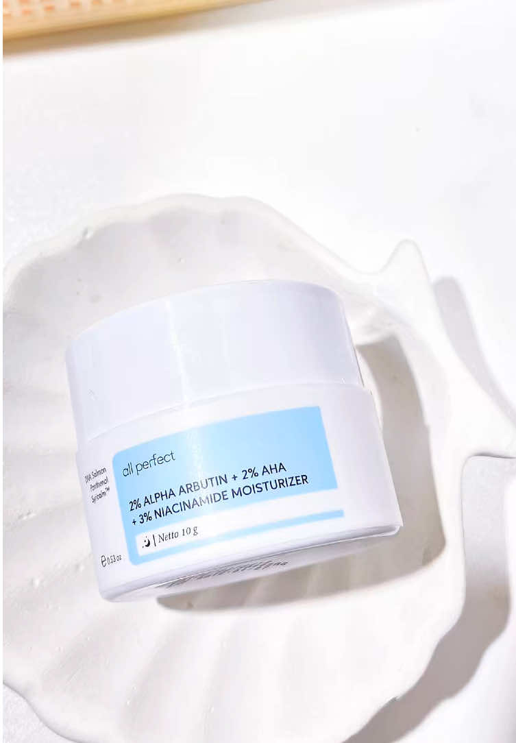 Kulit kering?? Tenang l! All perfect moisture hadir untuk mengembalikan kelembabab & bikin kulit tampak sehat bercahaya✨💧💖 #allperfectmoisture #allperfect #skincareroutine #alphaarbutin #kulitlembab @All Perfect 