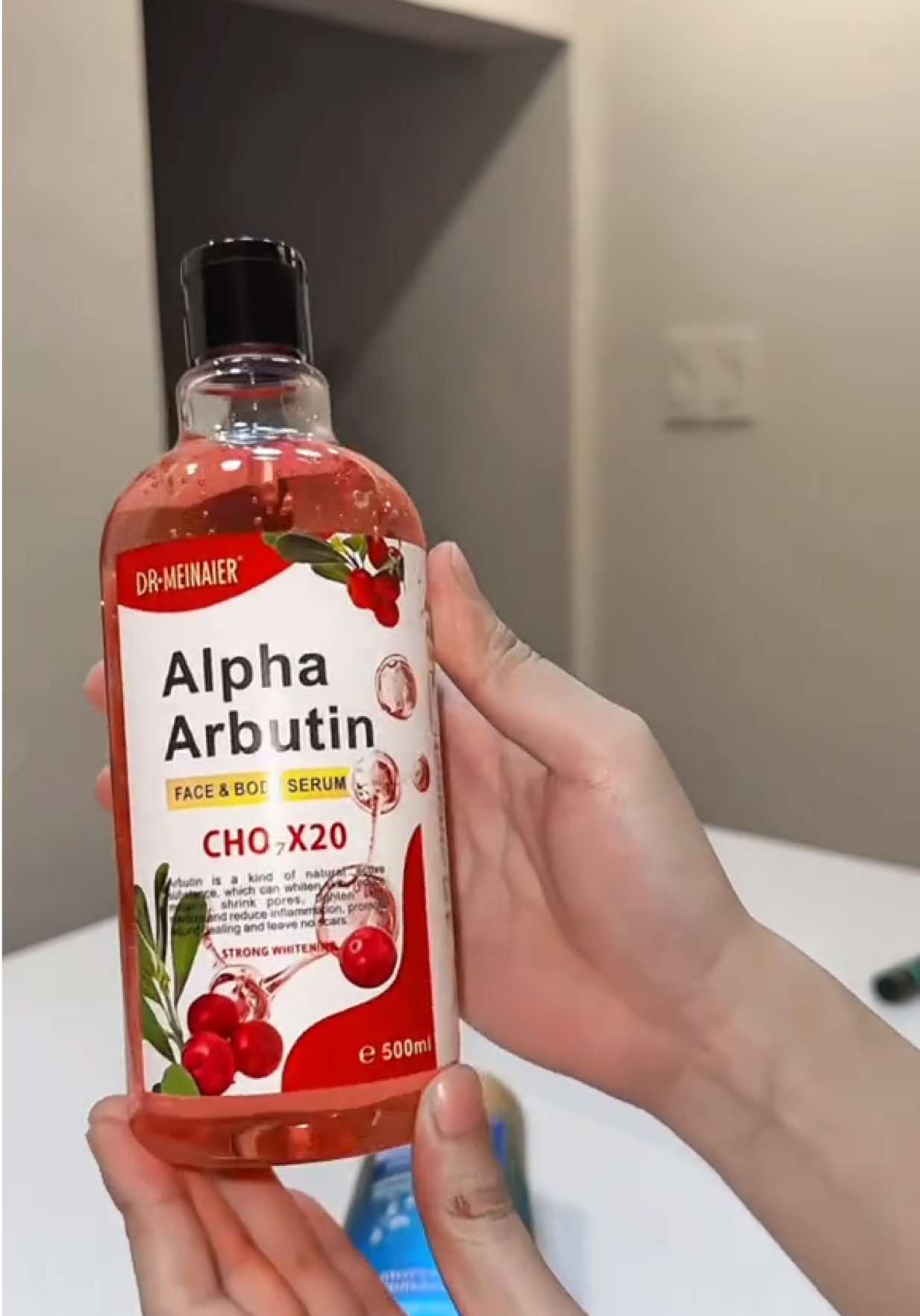 Done gatekeeping this gem! #alphaarbutin #alphaarbutinserum #alphaarbutinbodylotion #fyp #skincareroutine 