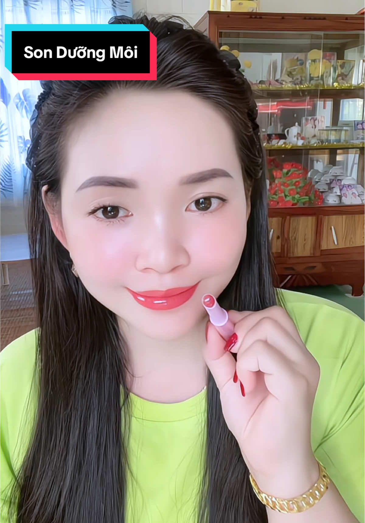 Trả lời @Thơm Nguyễn95 Son dưỡng ẩm môi Aphydy dưỡng môi mềm mịn căng bóng  @Ngọc Lanh (Mẹ Cutin)  @Ngọc Lanh (Mẹ Cutin)  @Ngọc Lanh (Mẹ Cutin)  #sonduong #sonbong #sonmoi #ngoclanhmecutin #xuhướng 