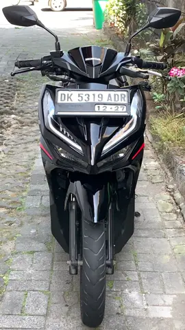 Honda Vario 125 “2022” _______________ ↘️Kondisi: ☑️motor body mulus ☑️mesin masih normal ☑️Surat” lengkap ☑️pajak on ☑️jamin motor original  __________________ Harga:21.000.000 ↘️Dp:1.500.000 ↘️Angsuran:             1.961.000    x1thn            1.177.000    x2thn            930.000     x 3thn 🆓 1 x ganti oli mesin ↘️Jual Beli Mobil & sepeda motor  ↘️Trima Tukar Tambah, Cash / Kredit ↘️DP minim ↘️KTP Luar Bali bisa, dibantu sampai ACC ↘️Alamat Show room⤵️ 📍Jl. Raya Sesetan no.576 Denpasar Bali                         *AGUS MOTOR*                           ——————— ☎️ WA; 087874543889 https://maps.app.goo.gl/B7fUs4GwzwsTuPqJ8?g_st=awb #promomakangajian #mokasbali #jualbelimotorbekasberkualitas #vario1252022 