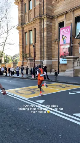 but mom, I ran next to HASSAN & KIPCHOGEEEE  #sydneymarathon#marathon#sydney#Running#kipchoge#elite#worldrecord #Fitness#strava 