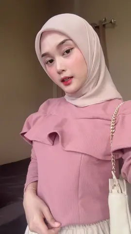 #atasanwanita #foryou #ootdhijab #outfitideas #outfitinspiration 