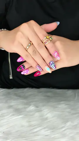 BTS: Super Handsome Light Ring Transition ✨💅 #nail #nailtrends #animenails #pressonnails #nailarttutorial 