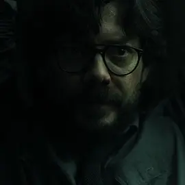 🎩#keşfetteyizzz #keşfet #lacasadepapel #lacasadepapeledit #lacasadepapeledits 