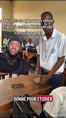 #sketch #agissezselonvotresalaire #lesmanagersçadit #vieaubureau #bureau               