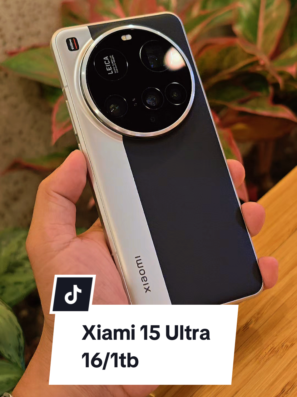 Xiaomi 15 Ultra  #xiaomi #xiaomi15ultra #phone #android #dylanmobile 