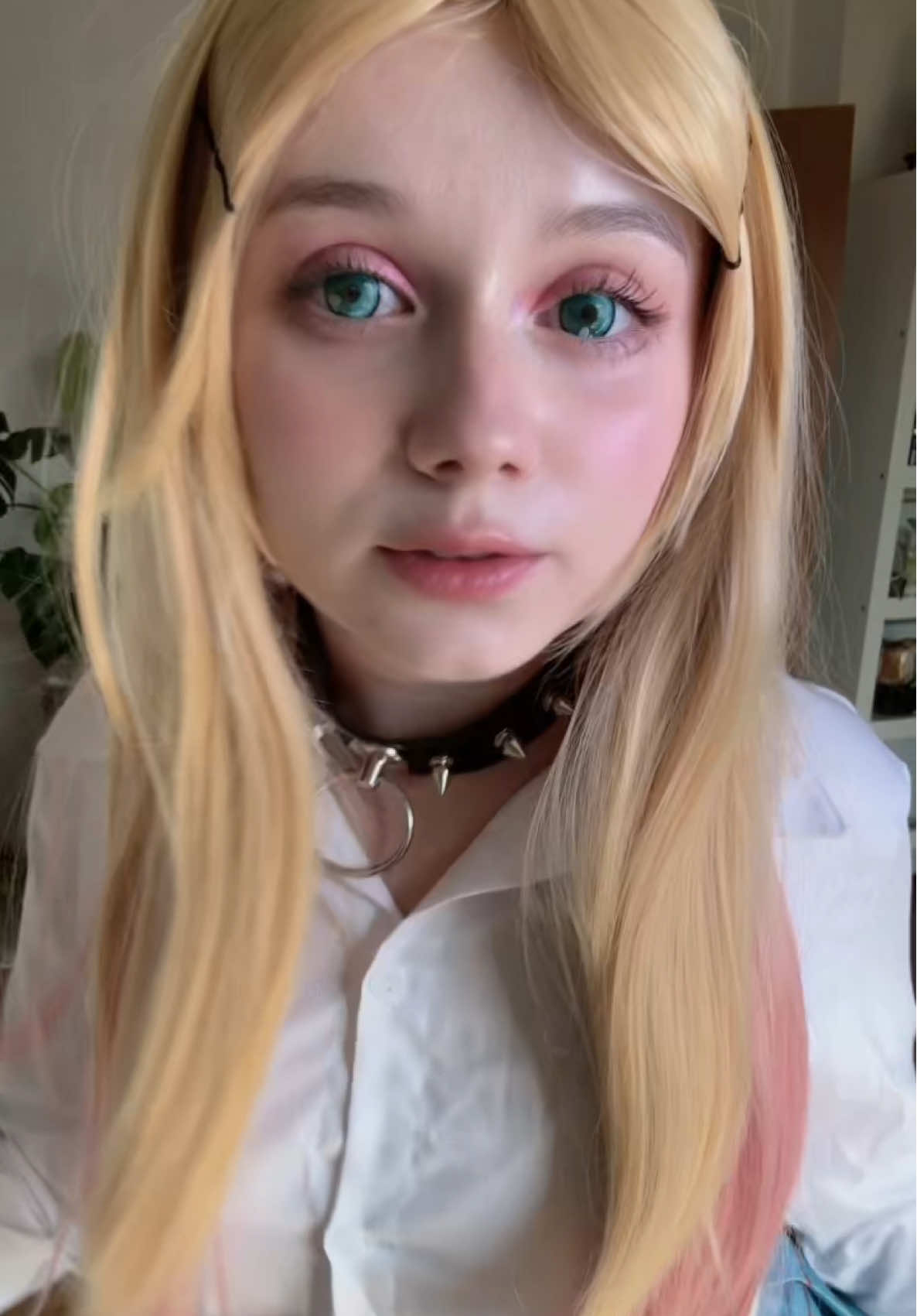 #cosplayanime #frierencosplay #marinekitagawa #anime 