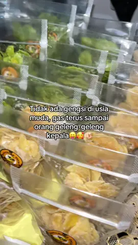 gengsi? gak dulu dehh🤪 #bismillahirrahmanirrahim #keripikpisang #keripikpisanglumer #keripikpisanglumercoklat #SmallBusiness 
