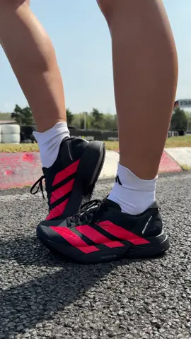 From the starting blocks to the starting grid the Pro 4 AMG leaves everything in the dust💥 Shop the @adidas x @Mercedes-AMG F1 pack on top4running.com! #mercedesamg #adidasxamg #adidasrunning #top4running #f1