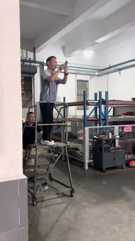 Bro! What should I do now?#busbarmachines #vinstonspringmachine #wirebendingmachine #springmachine 