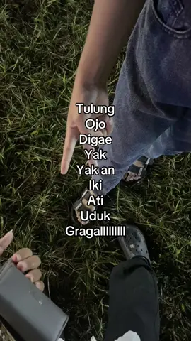 Tulung kerja samane 🤝🏻 #4u #fypage #fyp #abcxyz #demo 