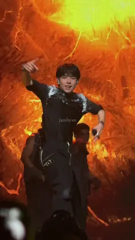 Down Bad! 😫🥵 @justin  #SB19 #sb19_justin #justindedios #fypage 