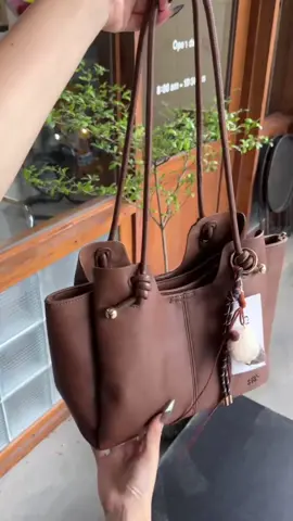 1000 điểm vì em xinh iu 🥰#tuixach #tuixinh #duongchopchep #tuixachquangchau #xuhuongtiktok 