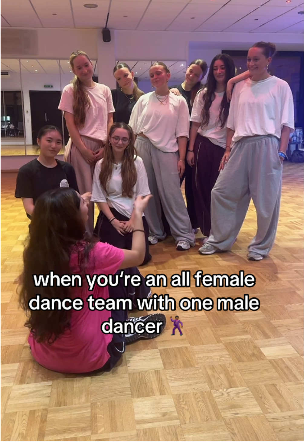 Never forget… 🎀🪩🩰💃🏻 #loveyouall #parishilton #danceteam #fyp #dancer 