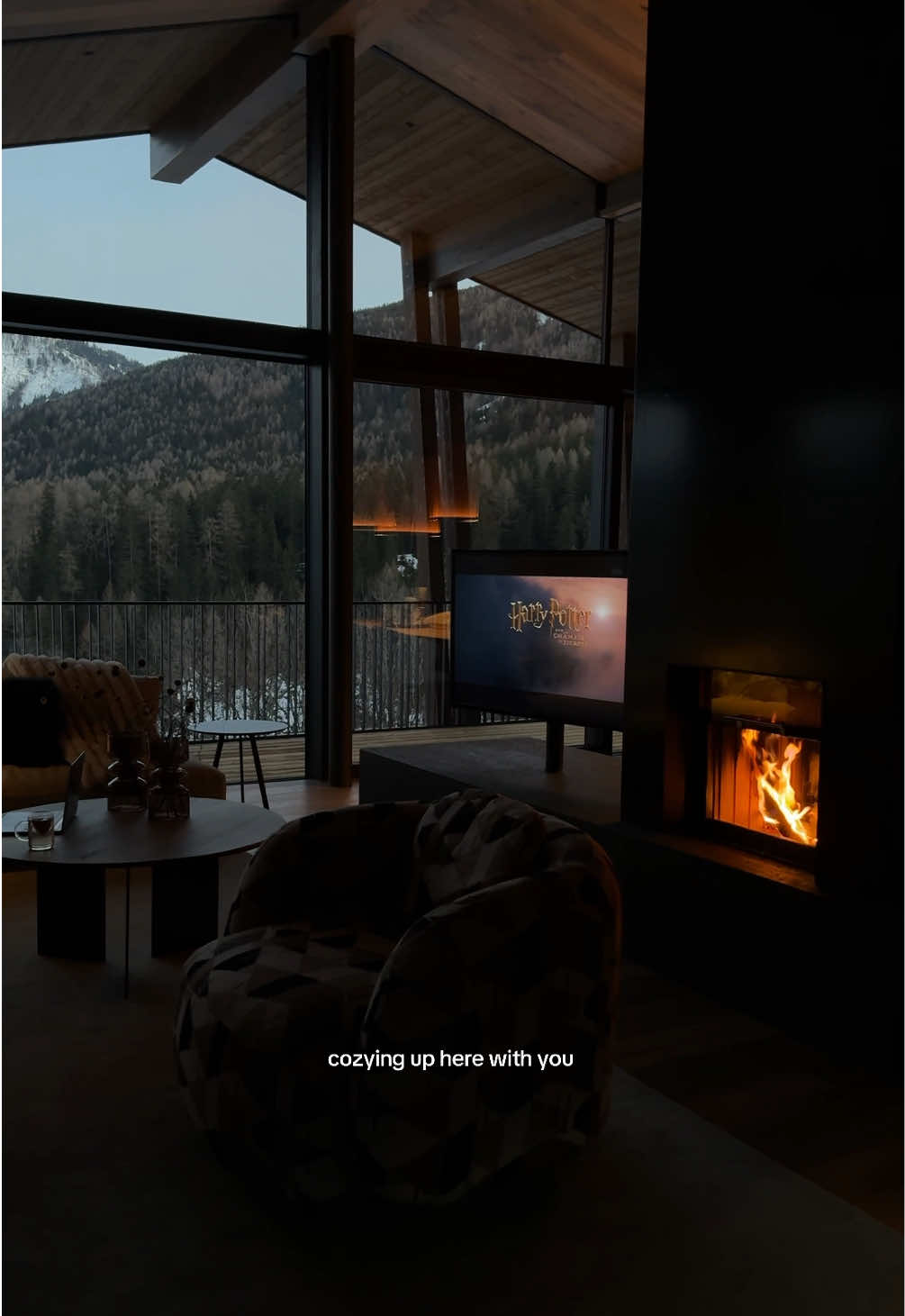 dreaming of a winter like this cuddled up in a cozy chalet in the mountains with you 🌨️
