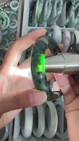 #jademyanmar #မြန်မာကျောက်စိမ်း 