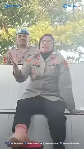 Gubernur Instruksi Tutup Gunung Botak, Kapolres Buru: Makan Minum Anggota Pakai Uang Pribadi Saya Baca Selengkapnya : https://ambon.tribunnews.com/namlea/92443/gubernur-instruksi-tutup-gunung-botak-kapolres-buru-makan-minum-anggota-pakai-uang-pribadi-saya #PolresBuru #pemprovmaluku #namlea #pulauburu #gunungbotaknamlea 