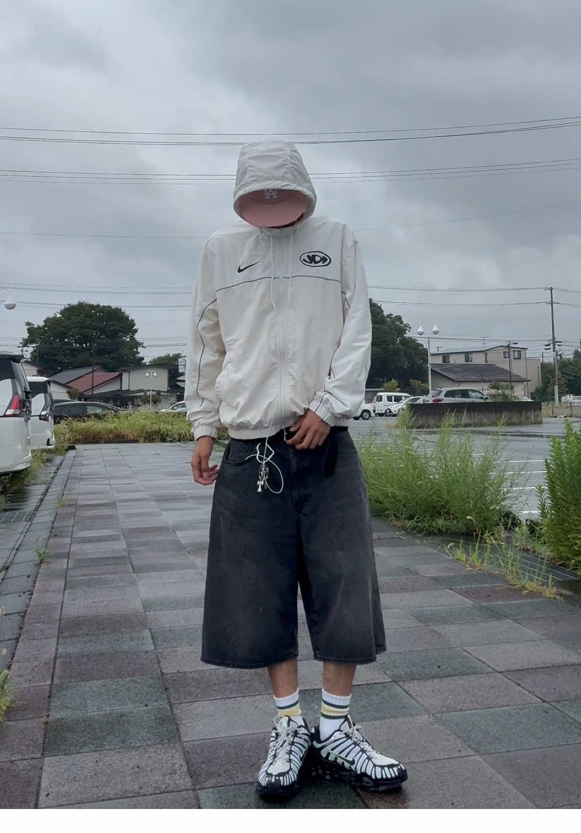 私はStüssyのシェルジャケットよりNIKEのシェルジャケット派です✋☔️どっちも大好き🥰#outfit #fyp #OOTD #StreetFashion #streetvibes @凜 