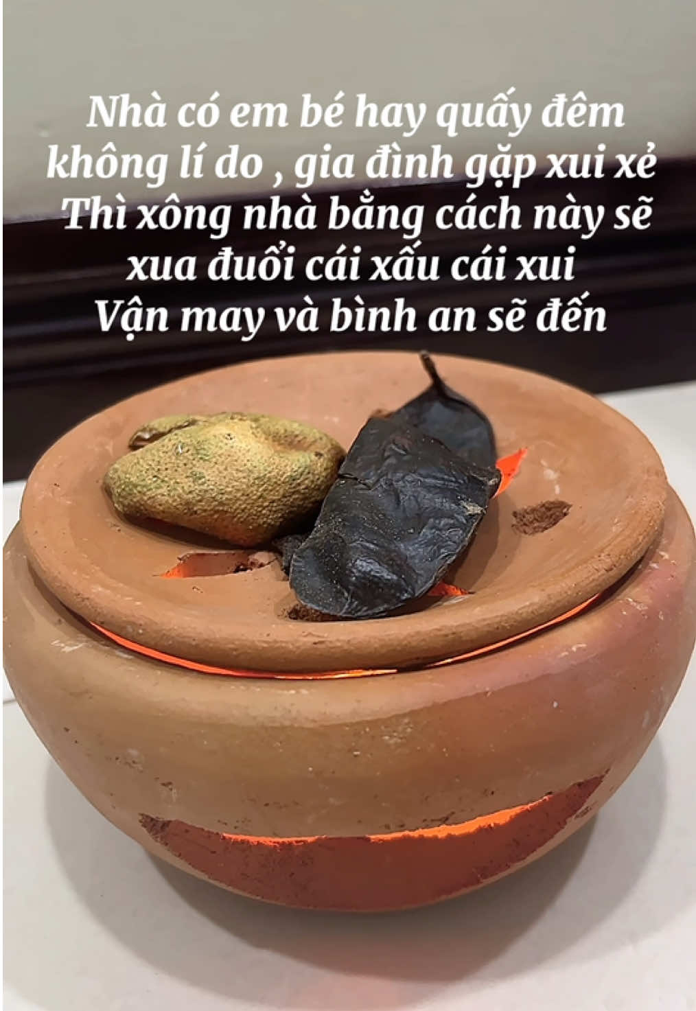 Đốt vía xả xui cho mọi nhà đây ạ #bepxongthaomoc #bepxongboket #dotvia #bepxongtinhdau #xongthaomoc 