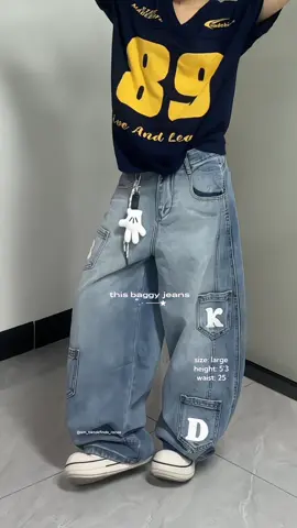 multi pocket retro baggy jeans>>  #unisex #washed #streetwear #StreetStyle #trending OOTD fashion outfit foryou wideleg denim mens 