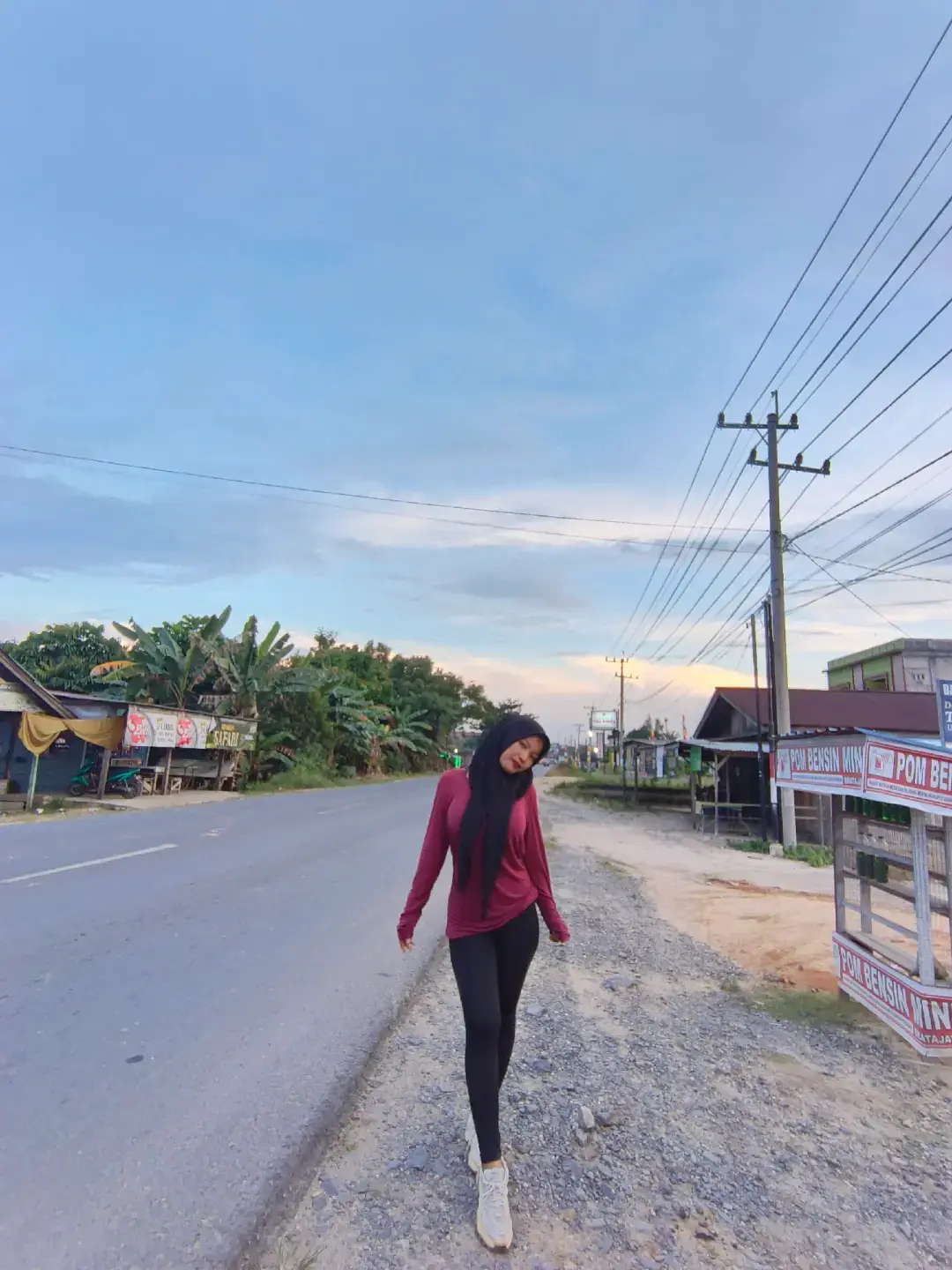 #fypシ゚ #joggingoutfit #fyppppppppppppppppppppppp #trendsound #lagutimur 