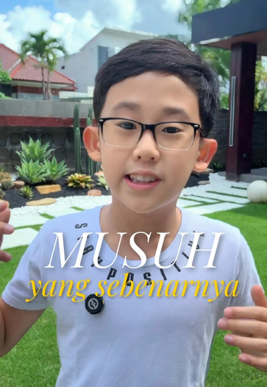 Karena musuh terbesarmu, gak ada diluar sana… tapi ada di dalam kepala mu sendiri……