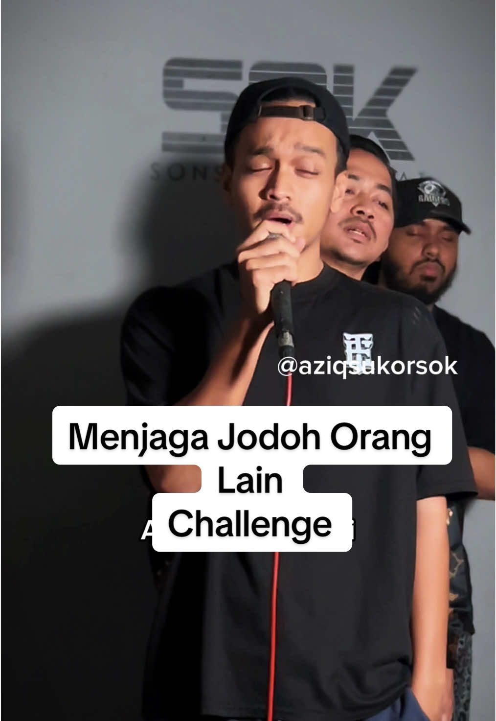 Menjaga Jodoh Orang Lain - @Ara Johari 💔 Siapa yang belum beli tiket, pergi beli sekarang tau❤️ ada dekat bio! Cast - @IZZALANUAR @SHAH NAZMI @MierulHazly🚶🏻‍♂️ #fyp 