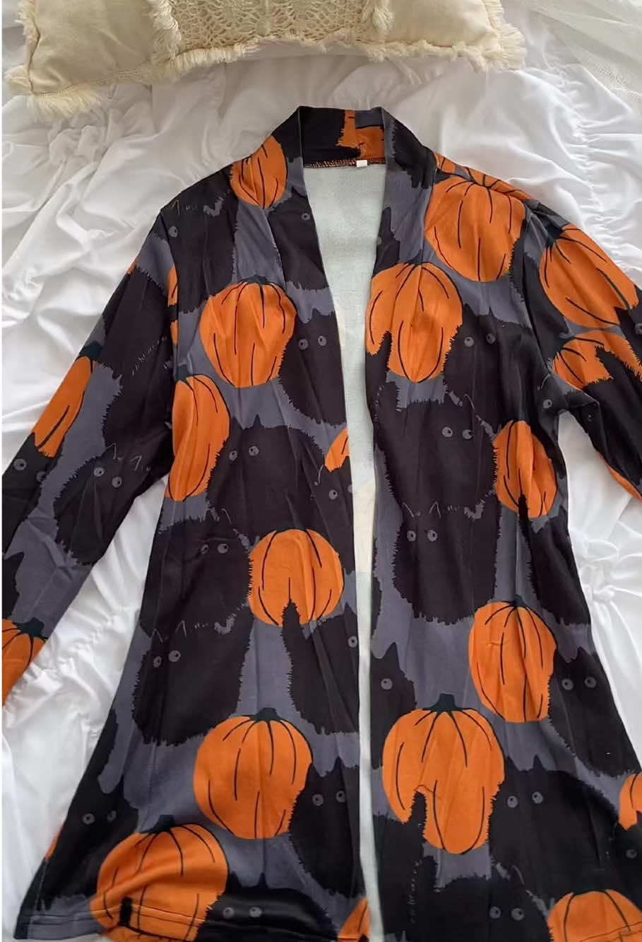 #FallFashion#Knitwear#HalloweenFashion#BackToSchool#spotlightfinds 