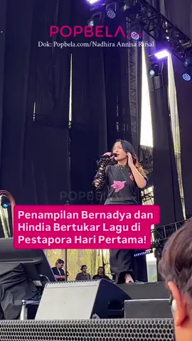 Beda dari sebelumnya, kali ini Bernadya membawakan lagu-lagu dari Hindia di Pestapora 2025! Sebaliknya Hindia juga membawakan lagu-lagu dari Bernadya🎶😍 Absen yang ikutan nonton langsung?👀 __ #popbela #popbelanews #news #pestapora