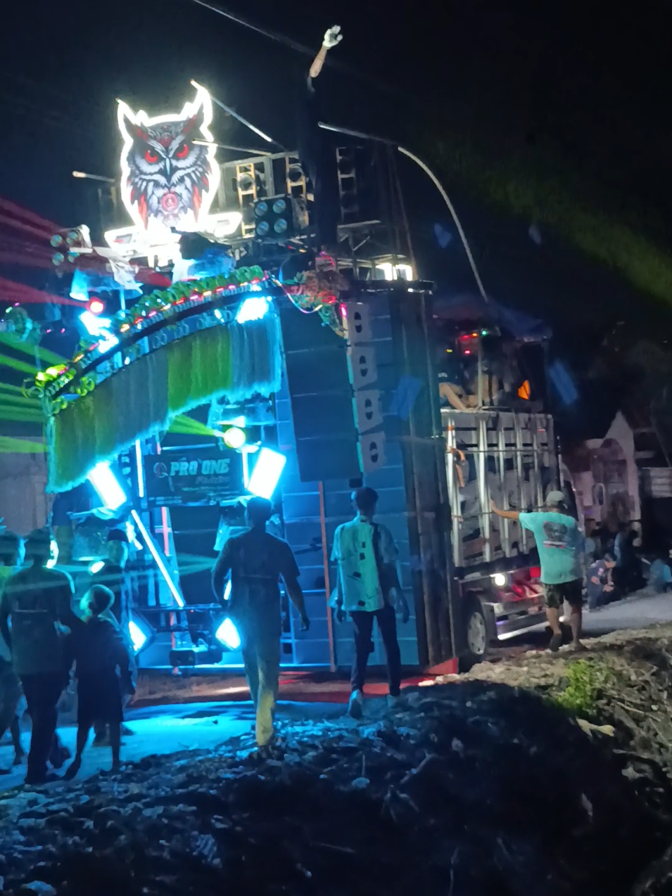 A pro one audio  #karnavaltanjunganyar #fyppppppppppppppppppppppp #soundhoreg #karnavalsoundhoreg #fy 