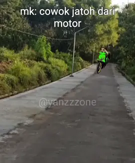hmm gitulah cerita nya begitu singkat padat dan cepat #fyppppppppppppppppppppppp #jatuh dari motor #laki laki