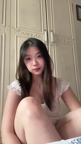 @artneale 