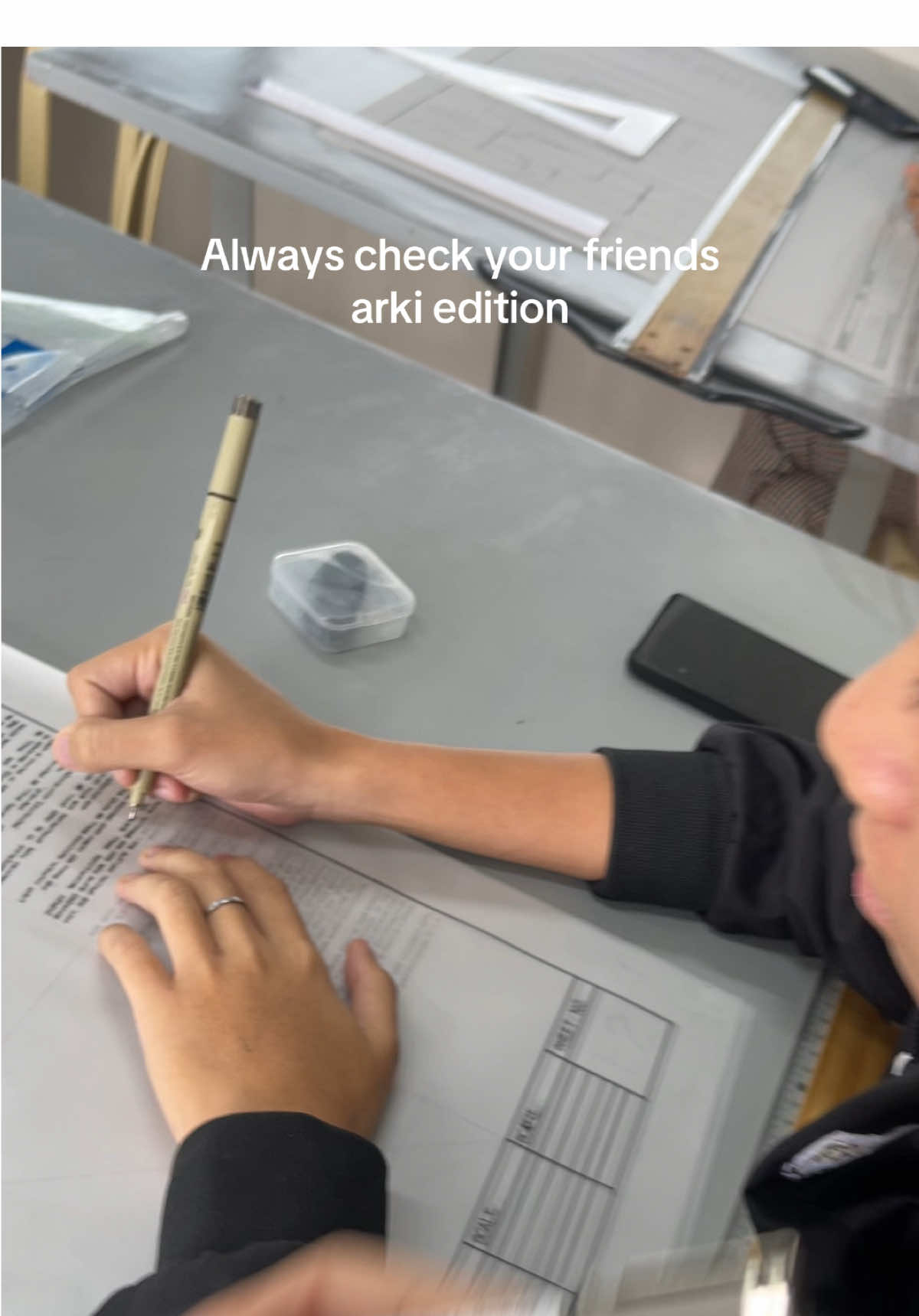 Always check your friends  arki edition 🤣 #cebuinstituteoftechnologyuniversity #architecturestudent #arkistudent #alwayscheckonyourfriends  @Liz @Shino_oone @Karylle Jane Blanco @Jude Kirsten Maro 