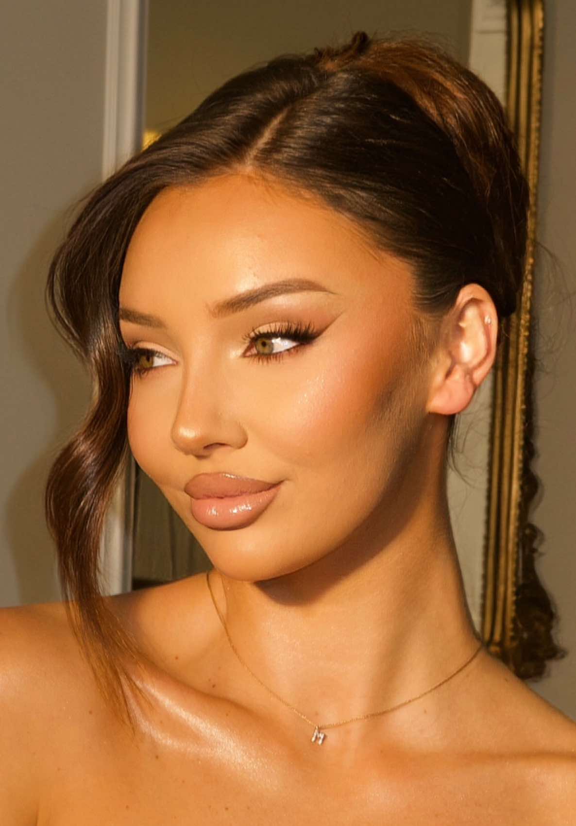 Create this glam with me 🫶🏼 Instagram: @leilasmakeupstudio #sydney #fyp #foryoupage #makeupartist #foryoupagee