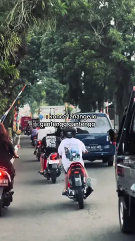aduuhdek😋🤙 #jgnlupabersyukur #ehhyaampun #justforfun #malborofizr #sahabatspbu⛽ 