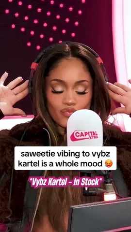 @SAWEETIE 🖤 🤝 @vybzkartel, ikdr!  #saweetie #vybzkartel #worlbosstour #vybzkartelconcert #o2arena
