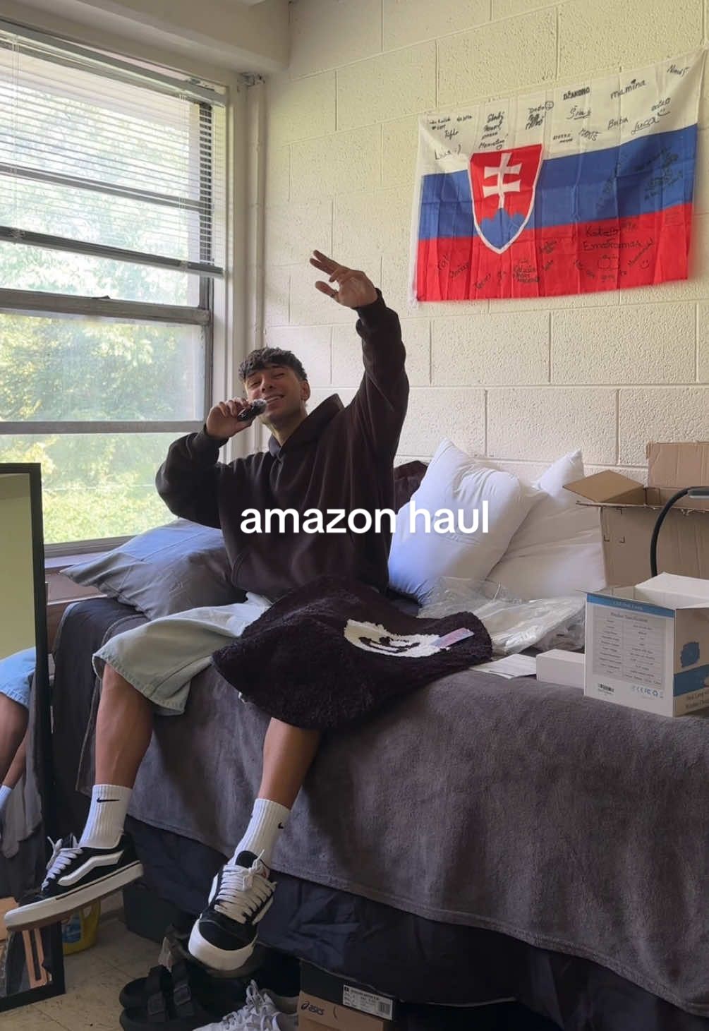 posledne veci na doladenie izby su tu! amazon haul 🦅 #haul #amazon #university #america #studyabroad 