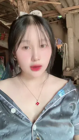 BÍ QUYẾT ĐỂ CÓ MỘT LÀN DA TRẮNG ĐẸP CÙNG VỚI EM KEM MỘC🌹 Mỗi Ngày Chỉ cần 15p bạn sẽ có một làn da trắng sáng khỏe,đều màu. 👉🏻kem mộc được chiết xuất từ cà phê nguyên chất . 👉🏻giúp da mềm mịn,nâng tone sau 2-3 tuần sử dụng. 👉🏻giúp tẩy tế bào da chết,ngăn ngừa #Tắm_Trắng_Kem_Mộc #XMNATURE #lanhxinhyeu #lan 